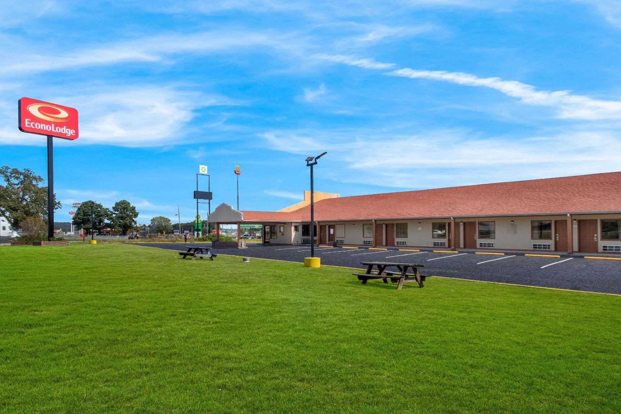 Econo Lodge Cornersville Εξωτερικό φωτογραφία